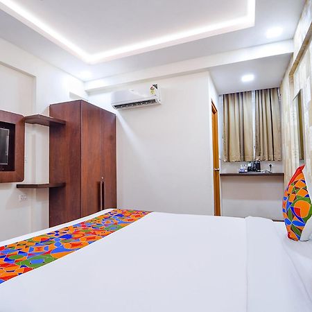 Fabhotel Ellegant Inn 班加罗尔 外观 照片